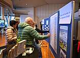 Es durfte auch über die Aufenthaltsqualität in Friedrichshafen abgestimmt werden. Foto: Felix Kästle