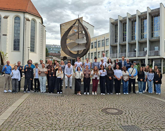 Neue Azubis bei der Stadt. (Foto: Stadt Friedrichshafen)