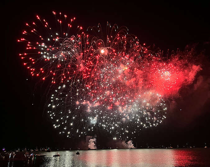 Feuerwerk.  (Foto: Stadt Friedrichshafen)