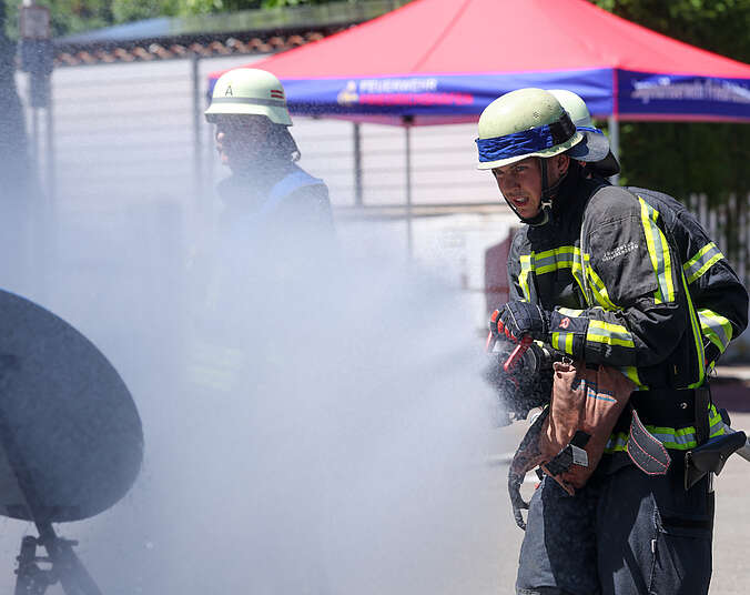 Feuerwehrmann (Foto: Kreisfeuerwehrverband Bodenseekreis)